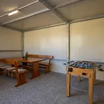 Seaview Camp Maslina مكان تخييم بيوغْغاد نا موغو