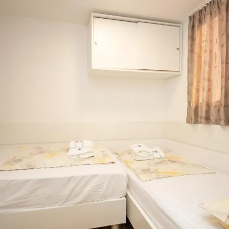 Seaview Camp Maslina