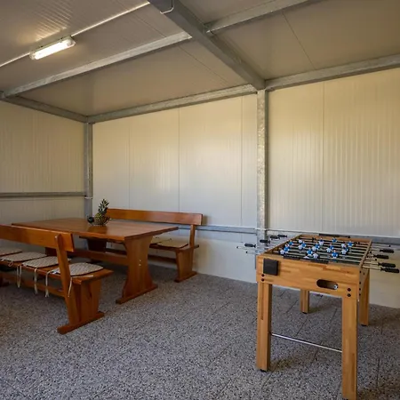 Seaview Camp Maslina אתר קמפינג ביוגראד נה מורו