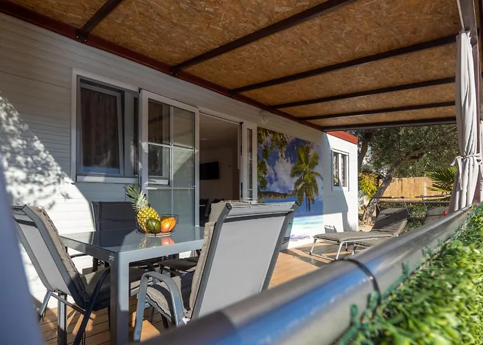 Seaview Camp Maslina Biograd Na Moru