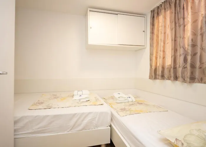 Seaview Camp Maslina